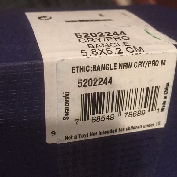 Swarovski Ethic Narrow bangle - Picture 7 of 10